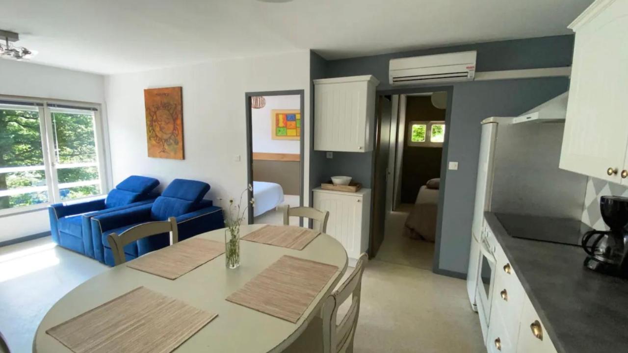 Appartement Aux Sources De La Chabanne Saint-Hilaire-les-Courbes Exterior photo